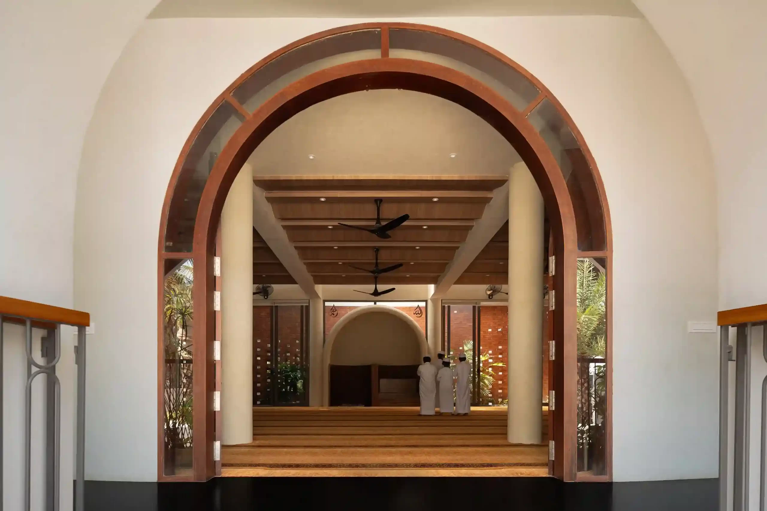 masjidul-arif-prayer-hall-entrance-view.