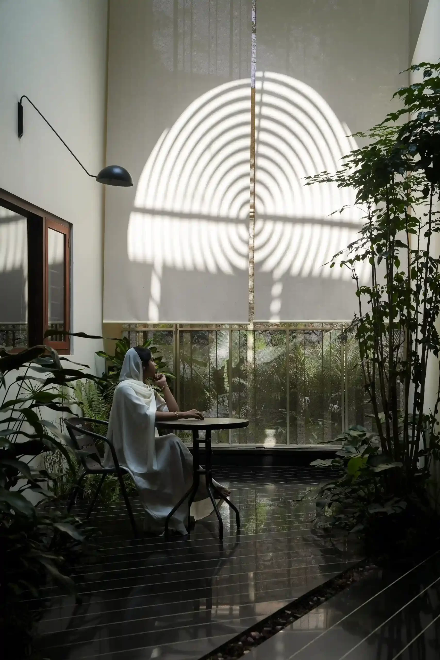 raaha-mansion-indoor-courtyard-design