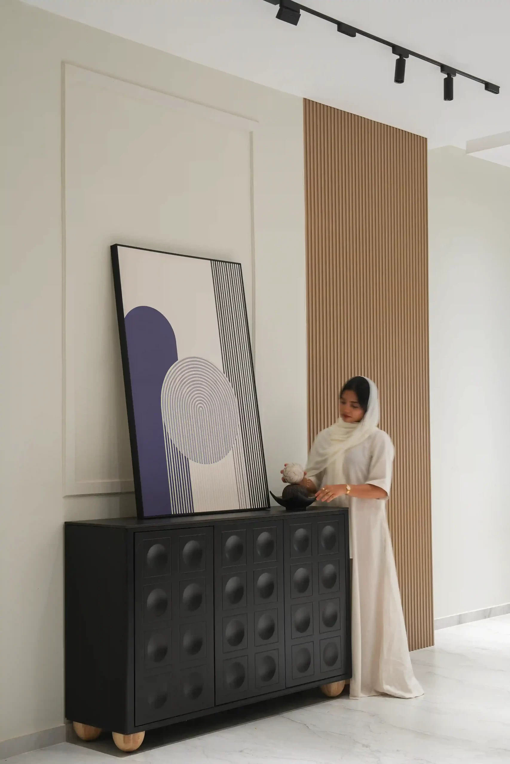 raaha-mansion-modern-neoclassical-interior-console-area