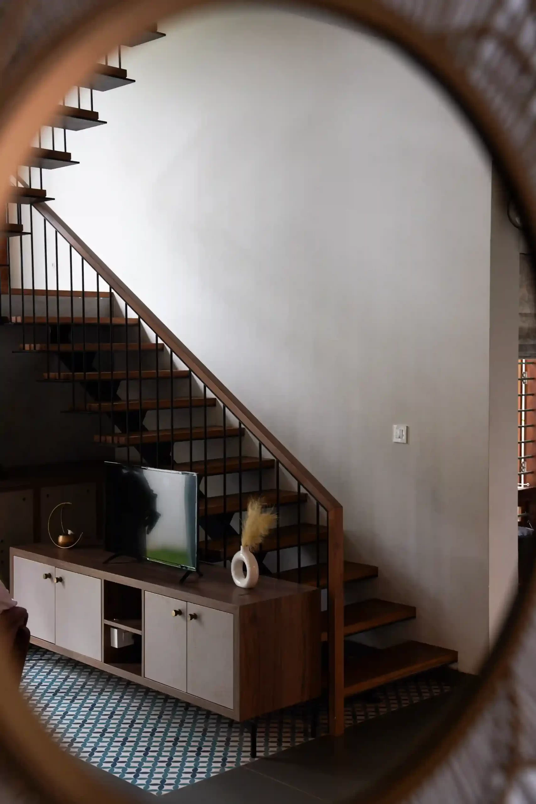 Contemporary house design Kerala mirror view interior design