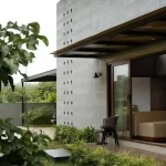 Tropical Modern House Design in Kerala – KYMARA Residence