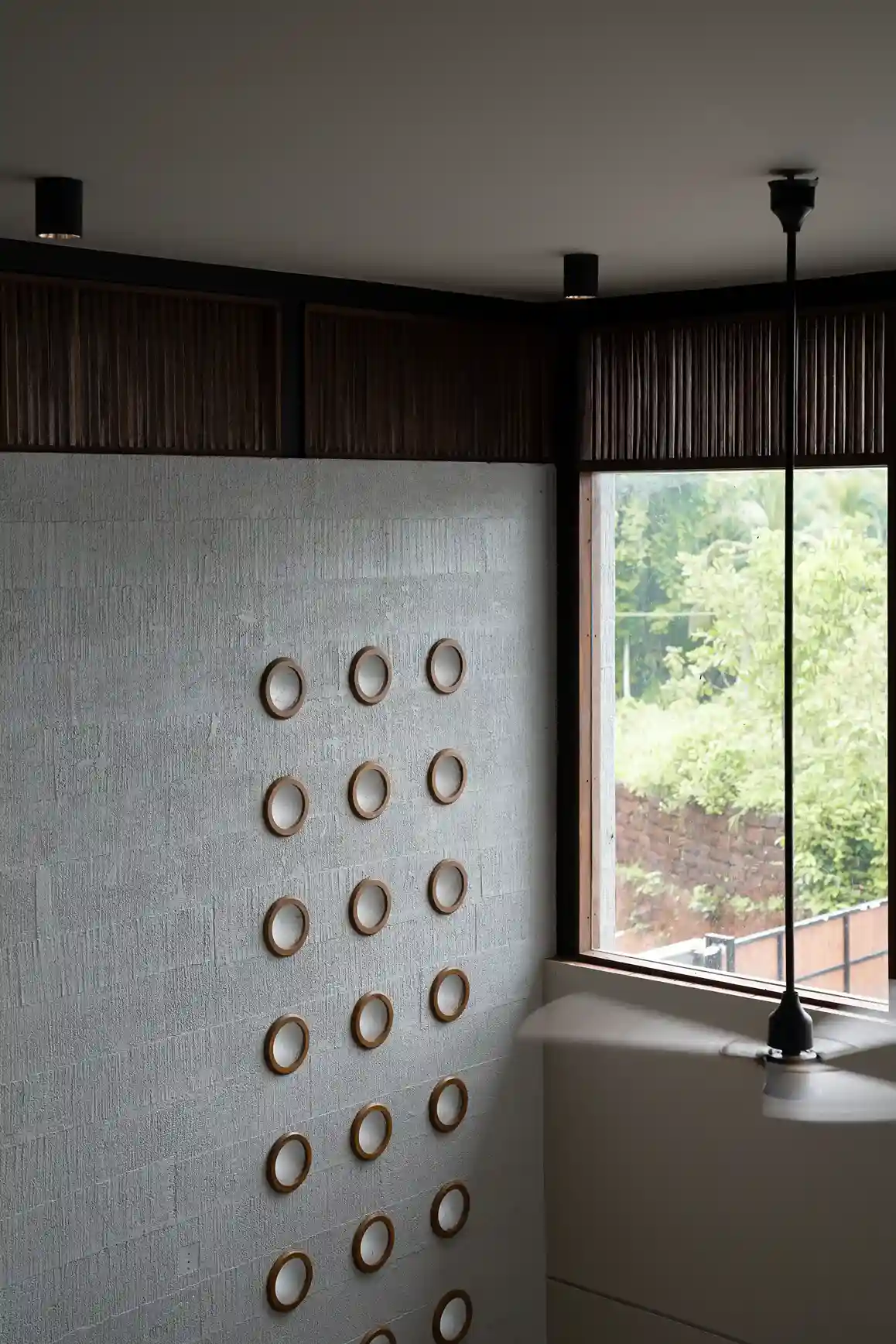 residence-amir-pulikkal-perforated-screen-window-view.