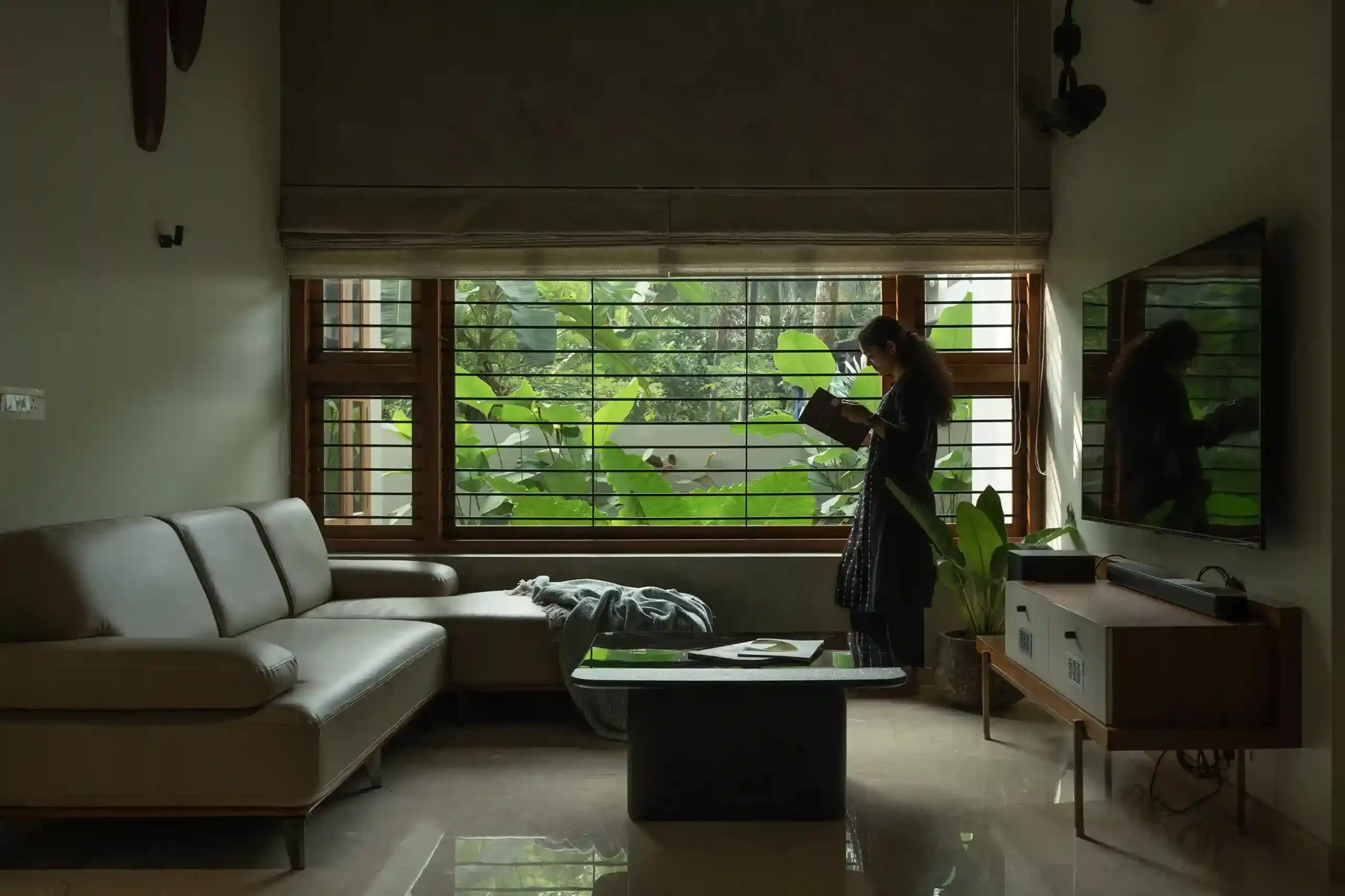 echo-vengara-family-living-area._