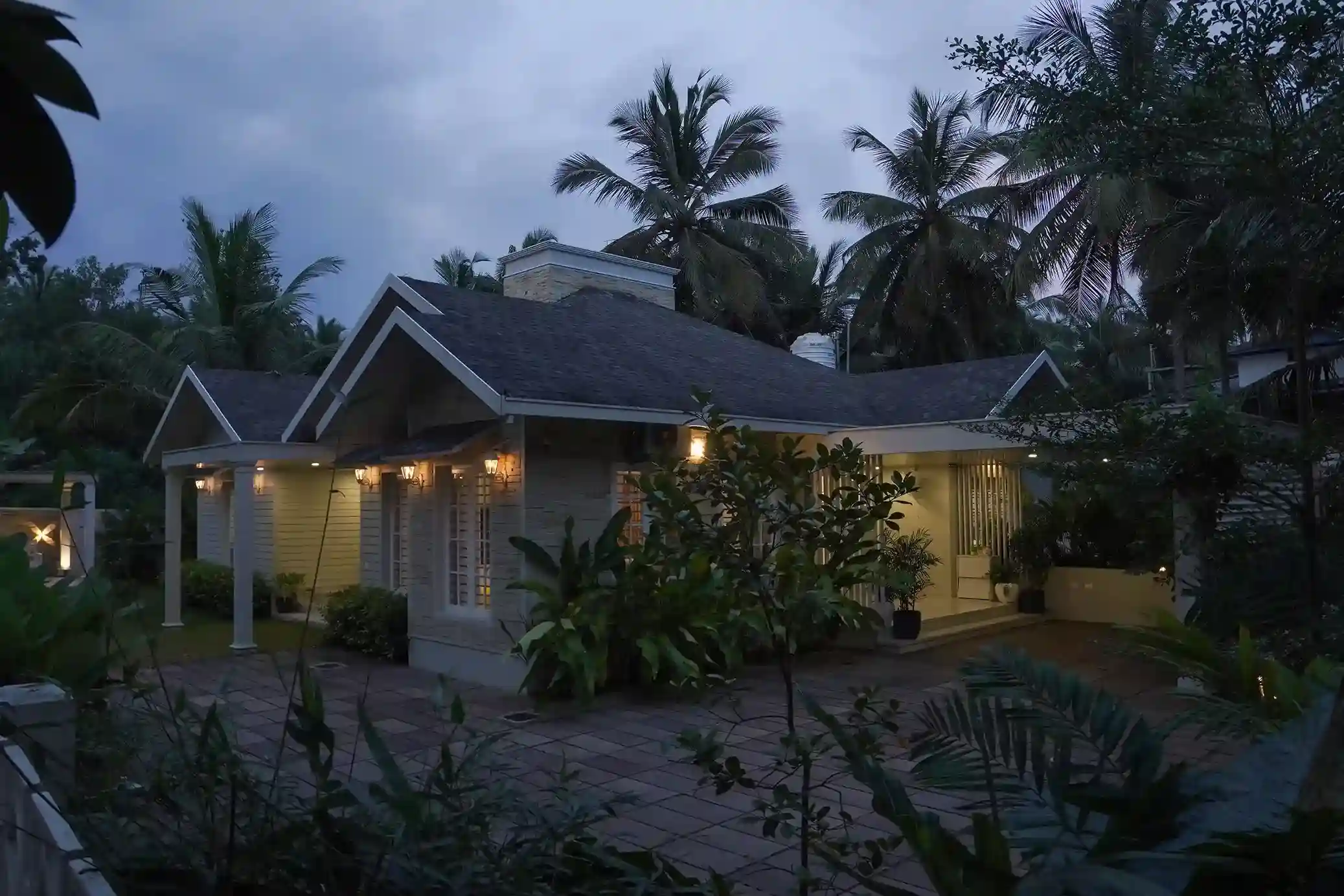 colonial style home in Tharayittal kondotty NIGHT VIEW